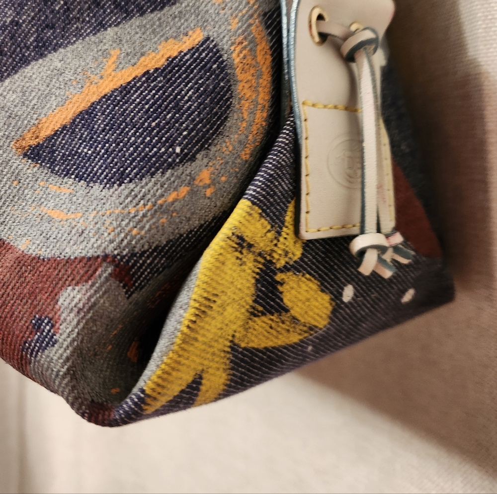 Dooney And Bourke -Vintage Denim Splatter Paint Chain And Leather Strap Bag - Picture 8 of 16
